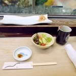 一鮨 - テーブル風景　2013/05