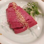 青葉台ホルモン　三百屋 - ハツ刺し