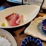 うみからそらへ - お刺身