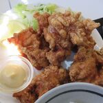 三喜食堂 - デカいのが5個