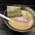 らーめん 喜丸 - らーめん 750円