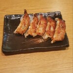 15 Sakaba - 餃子