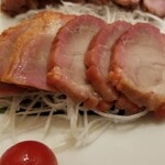 一楽 - 炭火焼チャーシュー。