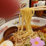 喜多方らーめん 蔵まち - 平打ち麺