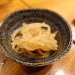 旬菜鮮魚と和酒の店 北浜 銀じ - つきだし