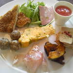 イルベッカフィーコ - 圧巻の前菜8種盛り合わせ