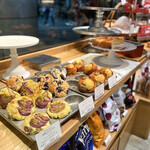 DEAN & DELUCA MARKET STORES - 