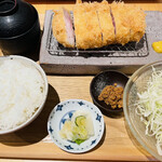 とんかつ ひこのや - 