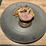 Bistro Tiroir - 岡山県産どんこ猪のパイ包み焼き