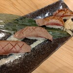 沖縄料理ちぬまん 万座邸 - 肉寿司　¥1078