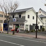 黒豚とんこつ のんぶー - 新しく出来た、京風らぁ〜めん。甘味処「お、」？