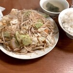 肉野菜炒め ベジ郎 - 