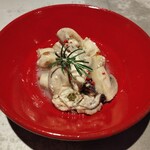クック バーン トウキョウ - 牡蠣とマッシュルームのオイル漬け
