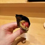 鮨 とかみ - 鮪の突先の手巻き