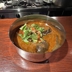 DEVIL CURRY - 