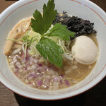 麺や 虎徹 - 豊深煮干しそば（塩、細麺)＋奥久慈卵の味玉