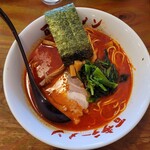 Hyappo Ramen - 赤百歩ラーメン（880円）