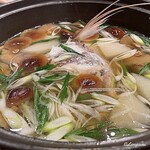 千陽 - 真鯛と天然の滑子茸の煮物椀