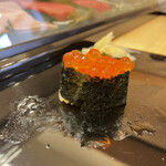 鮨屋 とんぼ - いくら