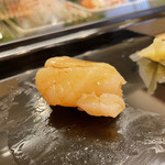 鮨屋 とんぼ - ホタテ