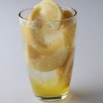 冷冻柠檬酸味鸡尾酒