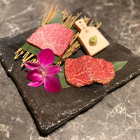 北新地焼肉 きらく - 特選和牛タレと塩