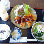 花ぜん - とんかつ定食（うどん付）850円