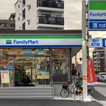 FamilyMart - 