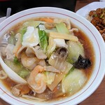 中國麺飯食堂 祥龍房 - 広東麺大盛り
