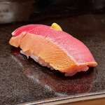 鮨 はち丸 - 漬けマグロの握り寿司