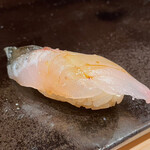 鮨 はち丸 - カマス握り寿司