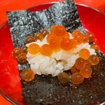 鮨 はち丸 - いくら寿司