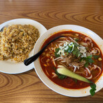 豊味楼 - 半チャーハン（セット価格200円）