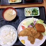 十八番 - 生アジフライ、串カツ、コロッケ定食。¥850。