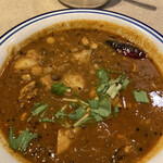 カリーライス専門店エチオピア - ジャガイモ入りチキン豆カリー