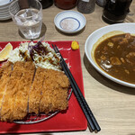 Tonkatsu Aoki No Curry Ya Ippe Koppe - 