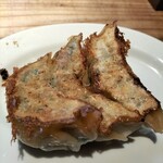 弥惣吉 - 餃子320円