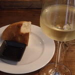 トラットリア スペランツァ エッセ - 昼から白いワイン