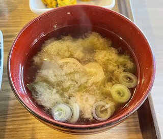 Fukuya Hanasugoroku - 熱々のお出汁のきいたお味噌汁。美味しい〜♪̊̈♪̆̈