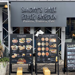 SUNDAY'S BAKE RIVER GARDEN - 