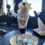 DINING & BAR TABLE 9 TOKYO - 