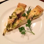 ケイブ バー - カジキのキッシュ ハーフ