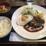 東京厨房 - でみたまハンバーグ定食
