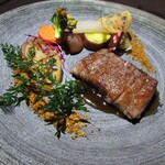 FARM TO TABLE KANBE - Viande 神戸牛（サーロイン）のポワレ 季節の温野菜