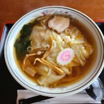 とし食堂 - ワンタンメン