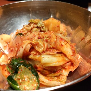 もつ鍋とビオワイン ぼん_1