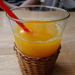 タロカフェ - 愛媛のみかんジュース！（\700）程よい酸味とみかんの風味が超美味い！