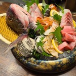 呑兵衛 YRP野比店 - お刺身の盛合せ！全てがメイン！食材のオンパレード！
