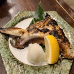 呑兵衛 YRP野比店 - カマ焼き！身離れと絶妙な塩加減で美味！