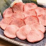 Yakiniku Motobu Bokujou - ますます貴重な上タン塩